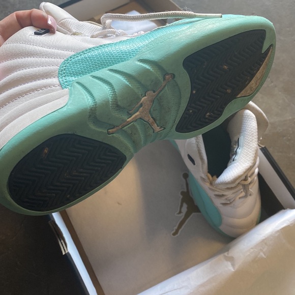 🧼🤍Jordan - Picture 6 of 8